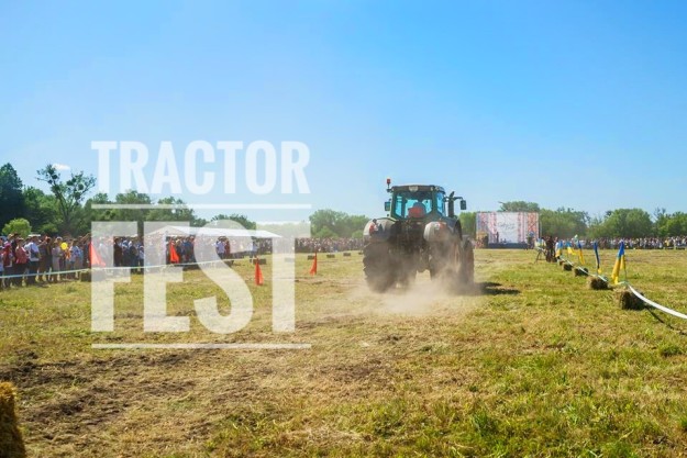 Tractor fest